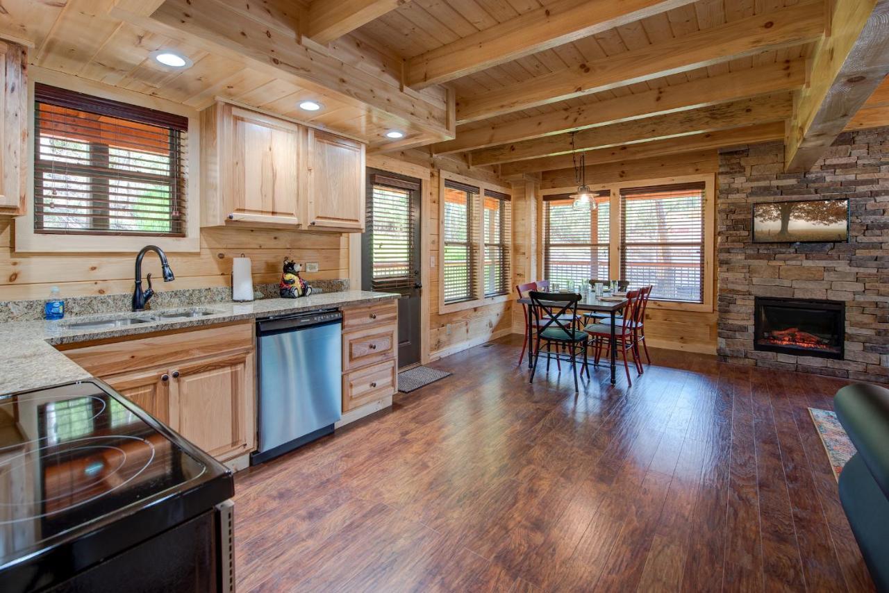 Woodland Escape Villa Pigeon Forge Exterior foto